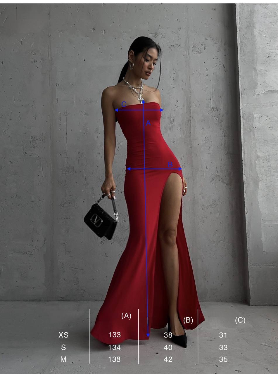 Long Dress in Red and Black